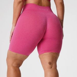 NVGTN Pro Seamless Shorts